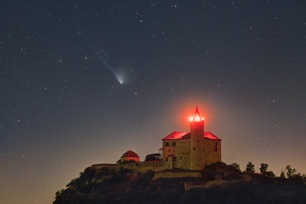 Comet Olbers on Kunetice Castle